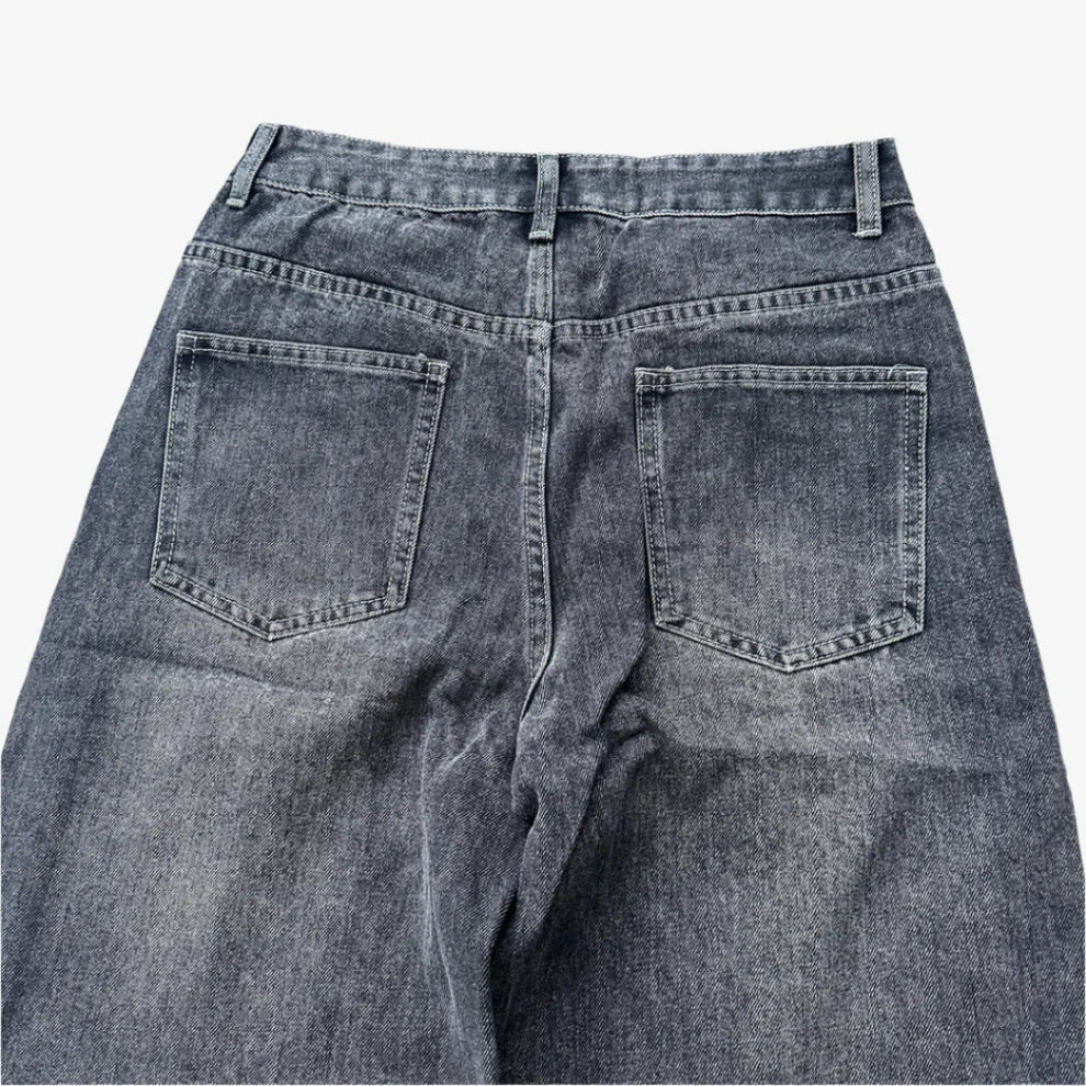 BLACK WASHED JEANS
